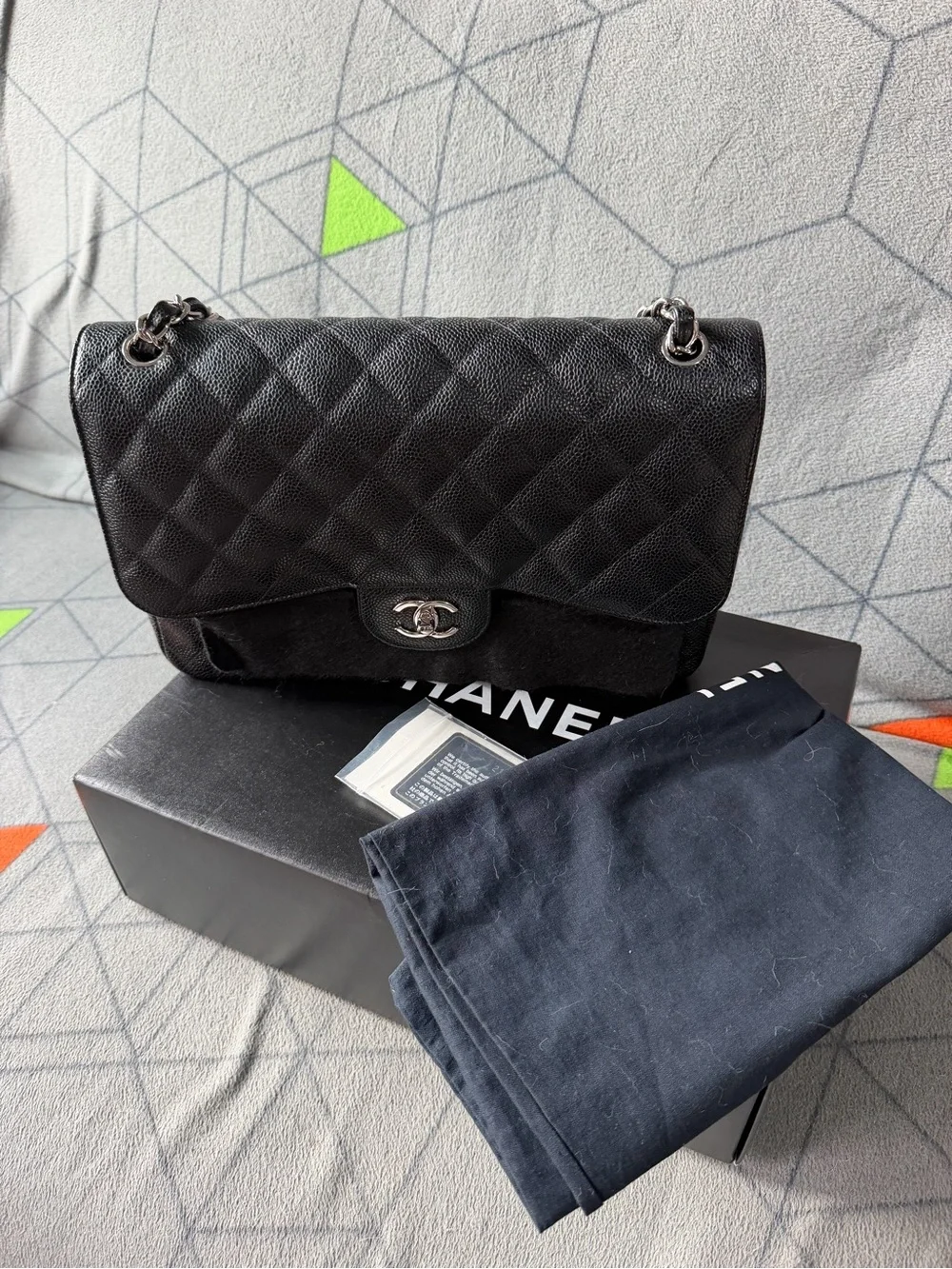 CHANEL Black Quilted Leather Chain Shoulder Bag/Jumbo double flap SHW
